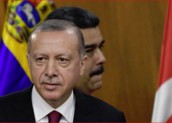 Maduro’yu destekleyen Türkiye’ye yaptırım sinyali
