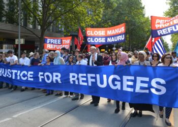Manus Adası’nda gözaltında tutulan  Abdul Aziz Muhamat, Avustralya’yı BM’ye şikayet etti