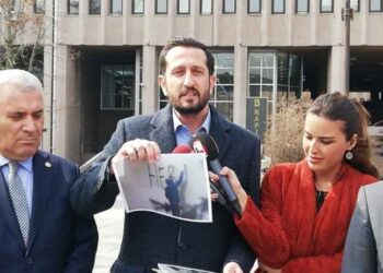 CHP: Duvara ‘Biji Mansur’ yazan kişi Gökçek’le çalışmış