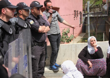 Gebze Nöbeti’nde ailelere polis ablukası: Gazetecilerin görüntüleri silindi