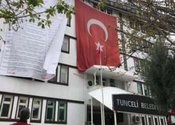Tunceli Belediyesi: Gelir gider tablosunu belediye binamıza asarak, halkımızın bilgisine sunduk