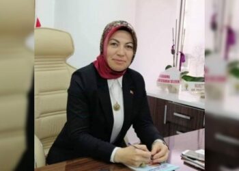 ‘Belediyede ne iş yaptığı bilinmeyen’ AKP Kadın Kolları Başkanı istifa etti