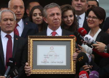 Mansur Yavaş mazbatayı aldı: Bundan sonra adalet ve liyakat ön planda olacak