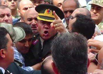 Şehit ağabeyi Yarbay Alkan’ın, TSK’dan atılma talimatı AKP’den