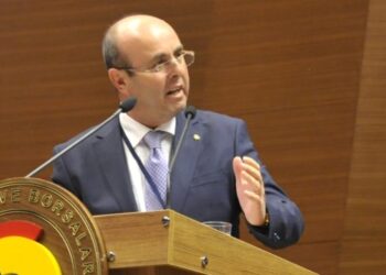 CHP Kırşehir Belediye Başkanı AKP’liyi belgelerle susturdu: Hırsızlığınızı yolsuzluğunuzu her yerde açıklayacağım