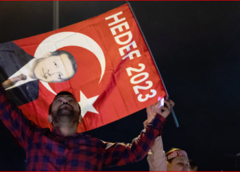 AKP coştu, gurbetçiye peş peşe goller atıyor