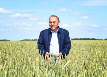 Nazarbayev, bestelediği şarkı için klip çekti