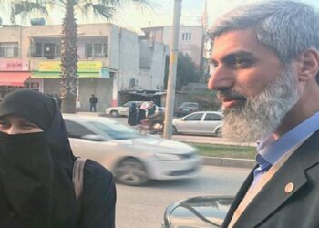 Furkan Vakfı Başkanı’nın eşi Semra Kuytul: Bize, bunu FETÖ yapıyor derseniz önünüzü açarız, dediler