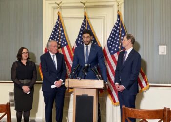 Erdoğan ziyaretinden önce ABD Kongresi Enes Kanter’i ağırladı