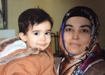 Çocuğun gözlerinden yaşlar geliyor : Bebeklerin bulunduğu Çorum Cezaevinde kalorifer yanmıyor