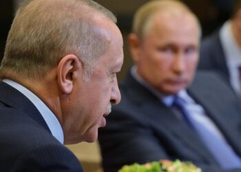İngiliz The Guardian Gazetesi: Putin zafer istiyor, Türkiye Suriye’de felaketin eşiğinde