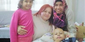 Kamerun’da isimleri yaşatılıyor: Kara Efe Ahmet’in, Natali ablası için özel klip