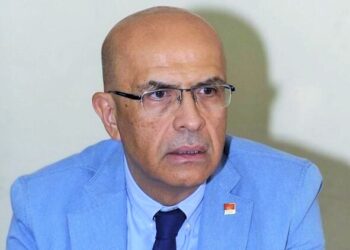 AYM, Enis Berberoğlu kararını erteledi