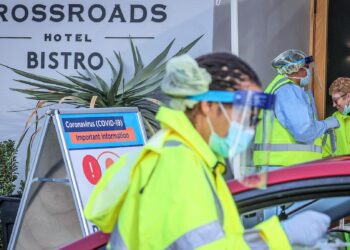 Sağlık Bakanı, koronavirüs aşısı için: Tıbbi tavsiyelere dayanarak şu an daha iyimserim