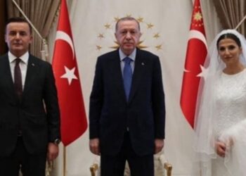 Sheraton’da düğün yapan Rejimin Başsavcısı Saray’a “el öpmeye” çıktı