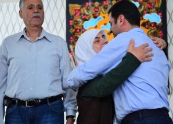 Demirtaş’ın Annesi, Erdoğan’a: Çocuğum terörist değil, Allah biliyor kimin terörist olduğunu