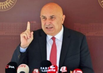 Özkoç’tan Erdoğan’a Demirtaş tepkisi: Yasaları tanımayan Recep Tayyip Erdoğan, diktatördür