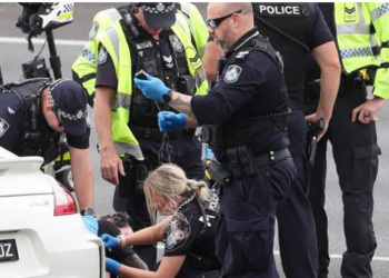 Queensland polisi, öldürülen Somali’li gencin elinde bıçak olduğunu iddia etti