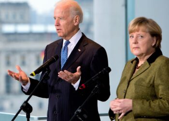 Merkel’den Biden’a tebrik: Amerikan demokrasisinin gerçek şöleni