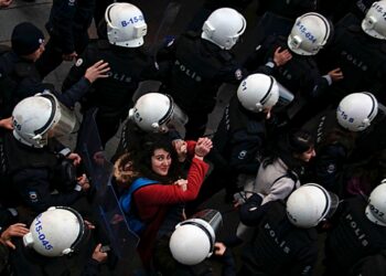 AKP iktidarı Boğaziçi’ne göz açtırmıyor: 560 gözaltı 34 hapis kararı