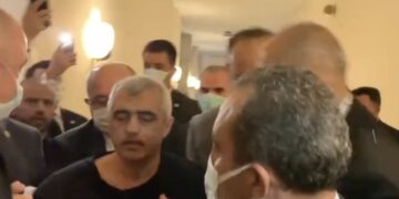 Meclis’te utanç: Gergerlioğlu sabah abdest aldığı sırada yüzlerce polis baskınıyla gözaltına alındı