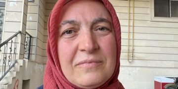 ‘Bu Türkiye’nin ayıbıdı’ diyen  İnandı: Eşime işkence yaptıklarını bayrağın önünde, dünyaya sergilediler