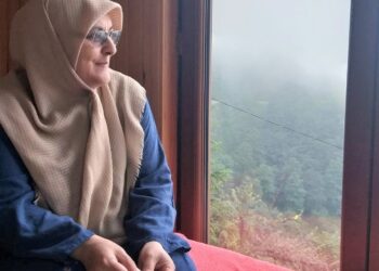 KHK’lı Figen öğretmenin evladına son vedası: ‘Oğlum içeri girersem bunu yayınla olur mu? Bana duaya devam etsinler ‘