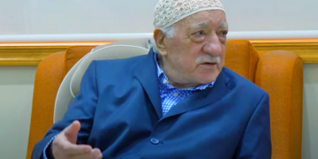 Gıyabi cenaze namazı kılındı: Hocaefendi, vefat eden kadim dostu Erdoğan Tüzün ile kamp hayatını anlattı