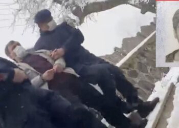 Görüntüler ve yapılan muamele vicdanları kanattı: Bahadır’ın babasının kelepçelerini çözseydiniz rejminiz mi yıkılacaktı?