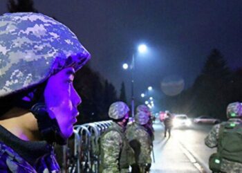 AB’den uyarı : Kazakistan’a giden dış askeri destek ülkenin egemenliğine saygı göstermeli