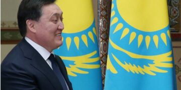 Kazakistan’da protestolar sonuç verdi: Zamlar  Başbakan Askar Mamin’in hükümetini istifa ettirdi