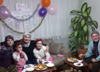 7 ay sonra açık görüşe giden yavrular ve annenin cezaevindeki çığlığı: Anne de çocuklar da çok ağladı