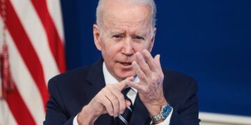 ABD Başkanı Biden açıkladı: Rusya’ya petrol ve doğal gaz ithalatı yasağı