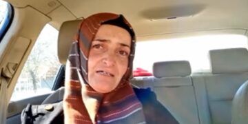 Eskişehir’de darp edilen KHK’lı öğretmen: ’20 kişi beni döverken, insanlar kollarını kavuşturmuş izliyordu’