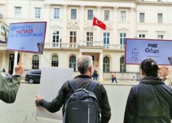HRS’den “Orhan İnandı’ya özgürlük” ve “Erdoğan’ı durdurun” çağrısı