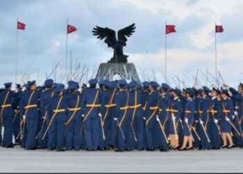 Harbiyeli 69 öğrenci için verilen müebbet kararını Yargıtay bozdu
