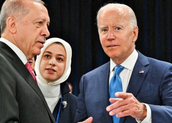 Erdoğan’ın yanından ayırmadığı tercümanı Abushanab kimdir?