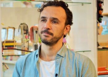 Zulüm nedeniyle yüzerek Türkiye’yi terk etti: Mustafa Şimşek’e dünya devlerinden iş teklifi yağıyor