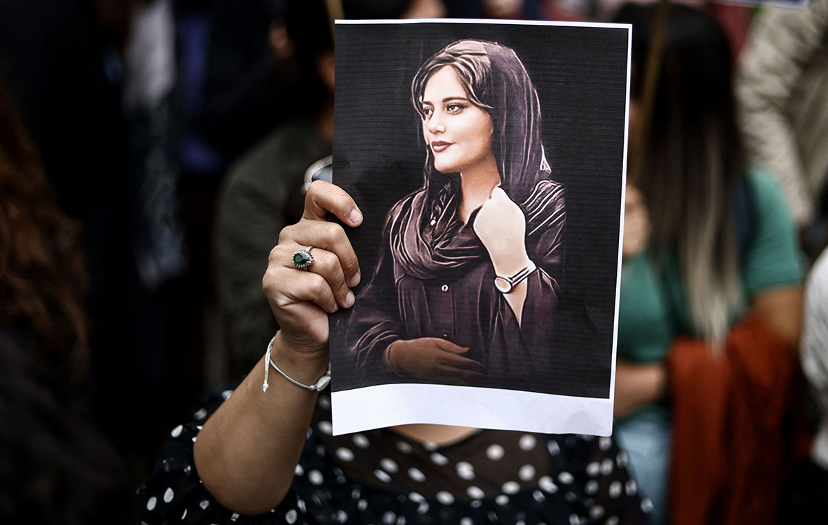 Mahsa Amini protestolarında Devrim Muhafızları Komutanı öldü