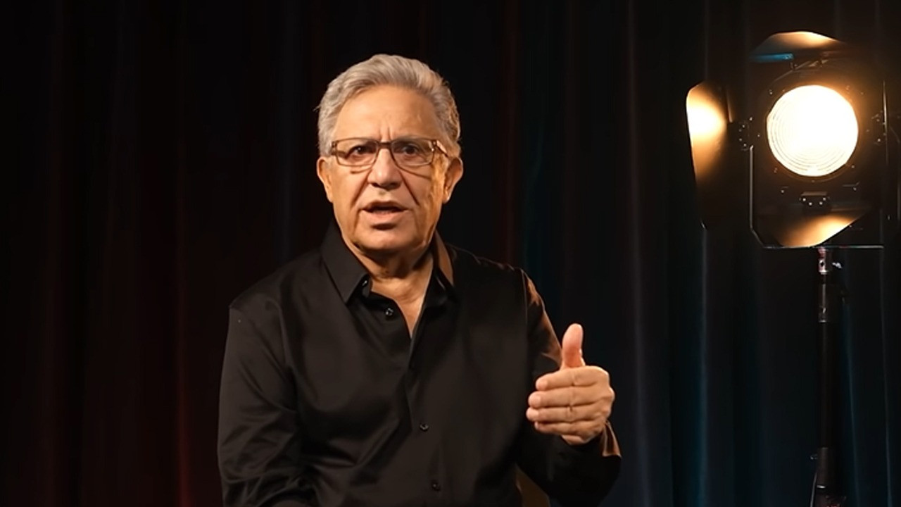 Zülfü Livaneli: Türkiye’de vatan hainliği hiç bitmez