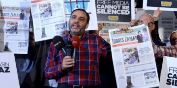 İsveç mahkemesi, Gazeteci Bülent Keneş’in Türkiye’ye iade talebini reddetti