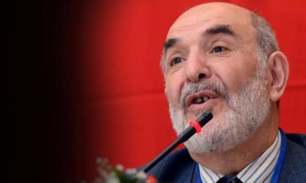 Ahmet Taşgetiren bir kez daha işinden kovuldu