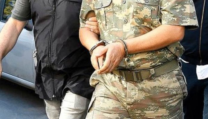 Cadı avı sürüyor: Foça İlçe Jandarma Komutanı ve 21 asker tutuklandı