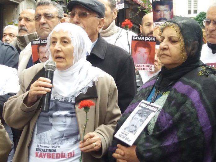 Cumartesi Anneleri 712. kez buluştu: Bir parça kemik istiyoruz