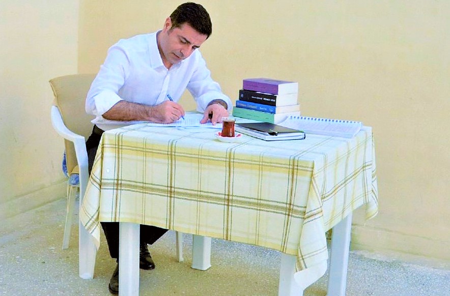Demirtaş’tan AP ve AKPM’ye mektup: Çok yakıcı bir duruma dair