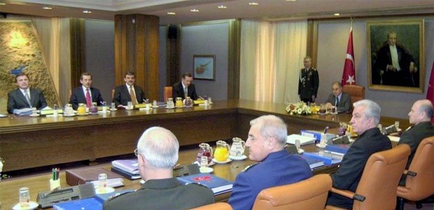 FİŞLEME SANATININ KISA TARİHİ: GÜLEN’İ BİTİRME KARARI 2004’TE MGK’DA ALINDI
