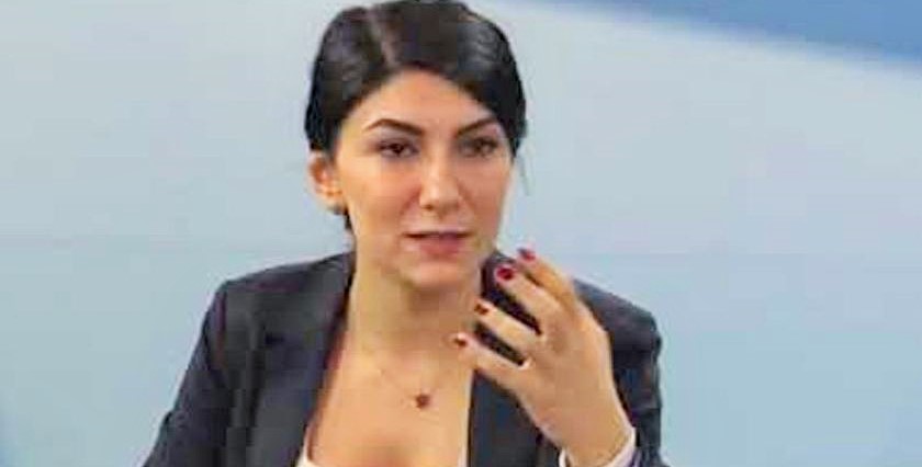 Gazeteci Ece Sevim Öztürk gözaltına alındı