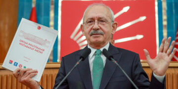 Hazine’den 418 milyar dolar çalındığını tespit ettik suikast tehdidi geldi