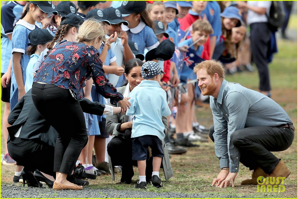 Prens Harry ve eşi Meghan, kuraklığın vurduğu NSW’in Dubbo kasabasında