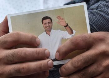 Demirtaş’tan Erdoğan’a: Sorun sensin, düş artık bu halkın yakasından